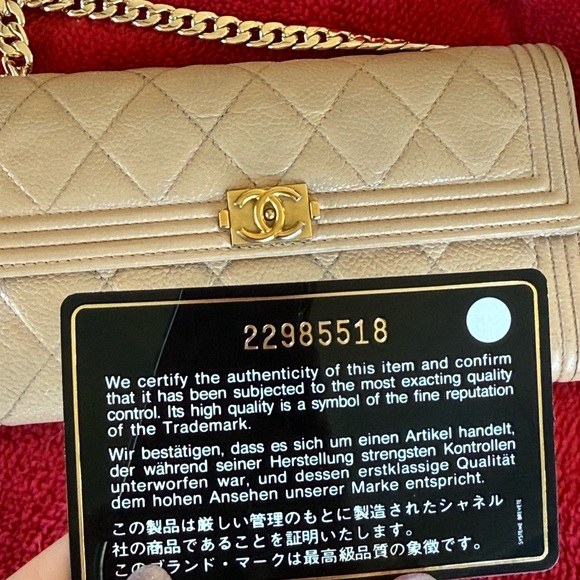 CHANEL Boy Cream Quilted Leather Wallet on Chain - Picture 9 of 14